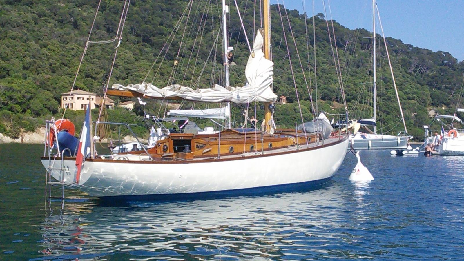 Chasseigne / Vernazza IF - Côtre Marconi
